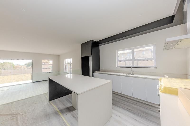 4 Bedroom Property for Sale in Craigavon Gauteng