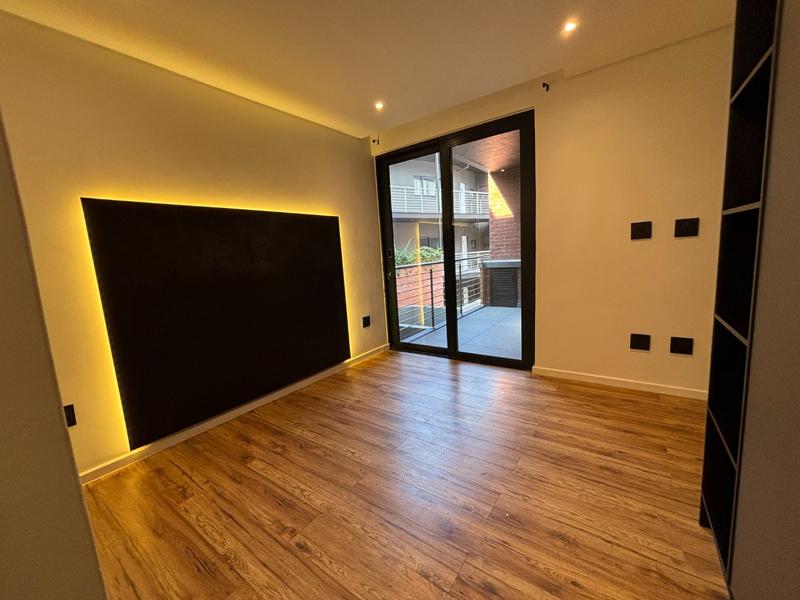 To Let 2 Bedroom Property for Rent in Broadacres Gauteng