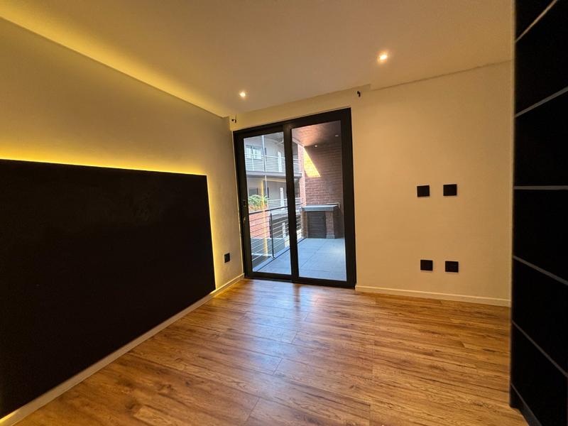 To Let 2 Bedroom Property for Rent in Broadacres Gauteng