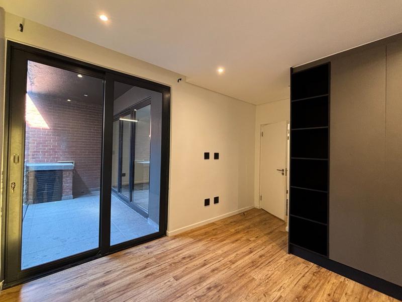 To Let 2 Bedroom Property for Rent in Broadacres Gauteng