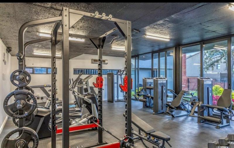 To Let 2 Bedroom Property for Rent in Broadacres Gauteng