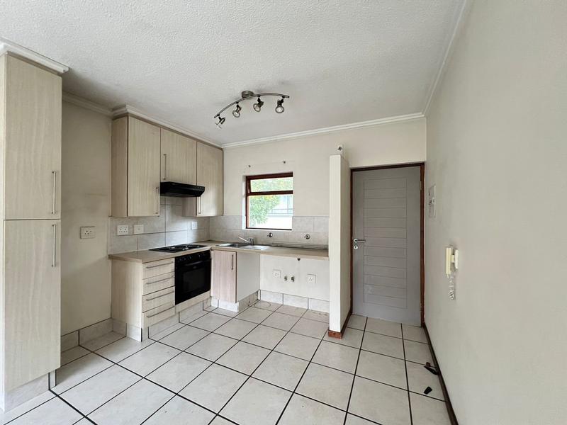 1 Bedroom Property for Sale in Lonehill Gauteng