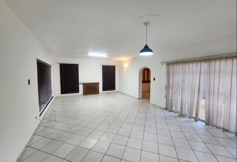 3 Bedroom Property for Sale in Brackendowns Gauteng