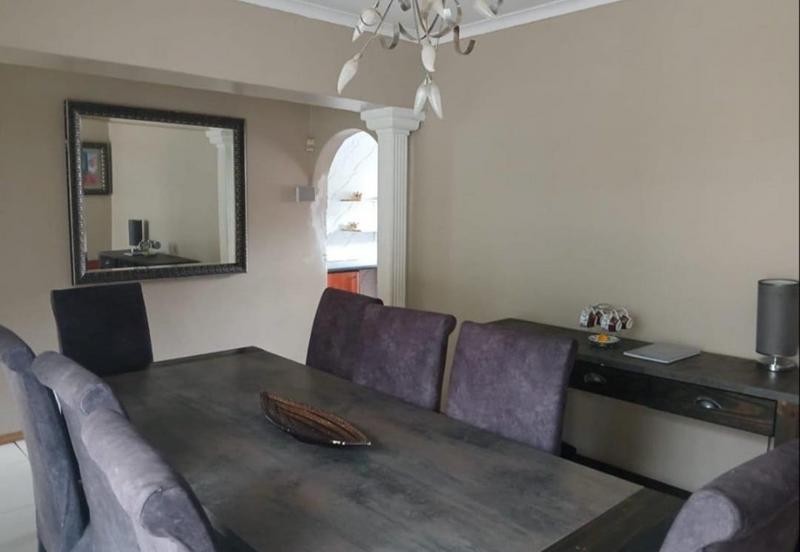 4 Bedroom Property for Sale in Bassonia Gauteng