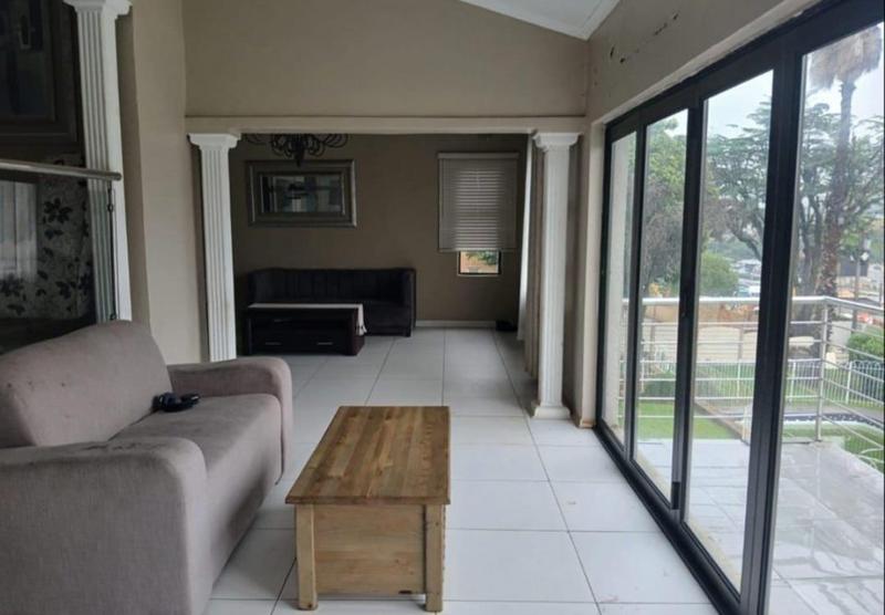 4 Bedroom Property for Sale in Bassonia Gauteng