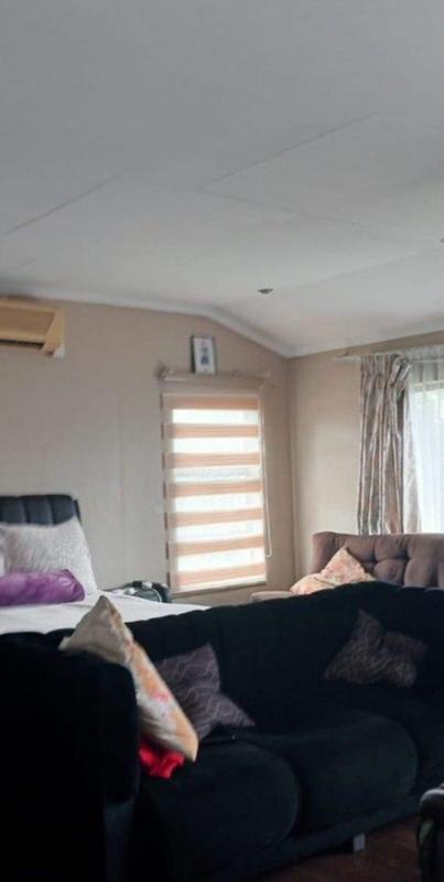 4 Bedroom Property for Sale in Bassonia Gauteng