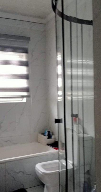 4 Bedroom Property for Sale in Bassonia Gauteng