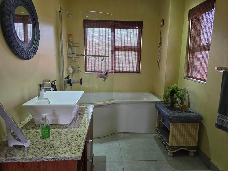 3 Bedroom Property for Sale in Emfuleni Golf Estate Gauteng