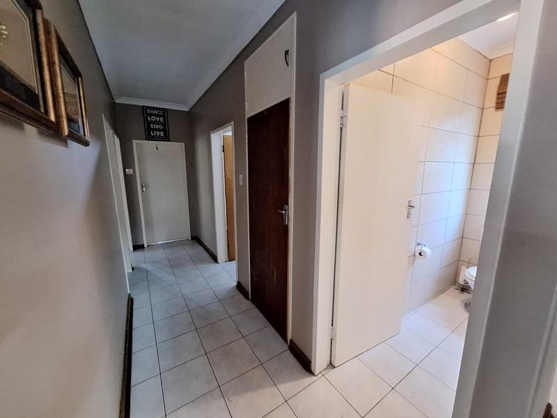 4 Bedroom Property for Sale in Valhalla Gauteng
