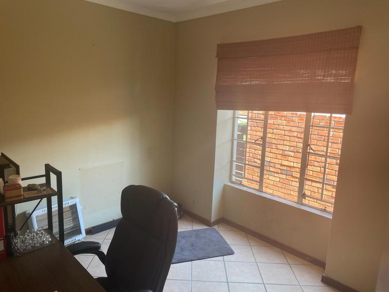 To Let 2 Bedroom Property for Rent in Mooikloof Ridge Gauteng