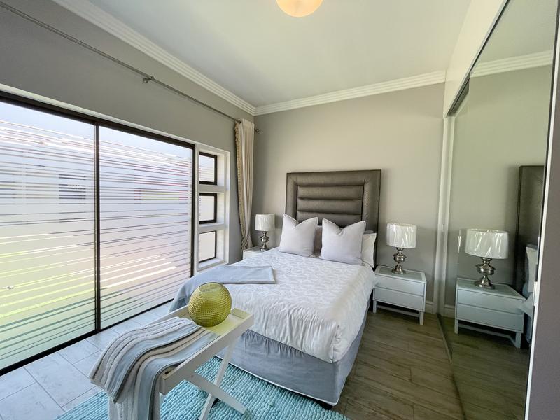5 Bedroom Property for Sale in Midstream Estate Gauteng