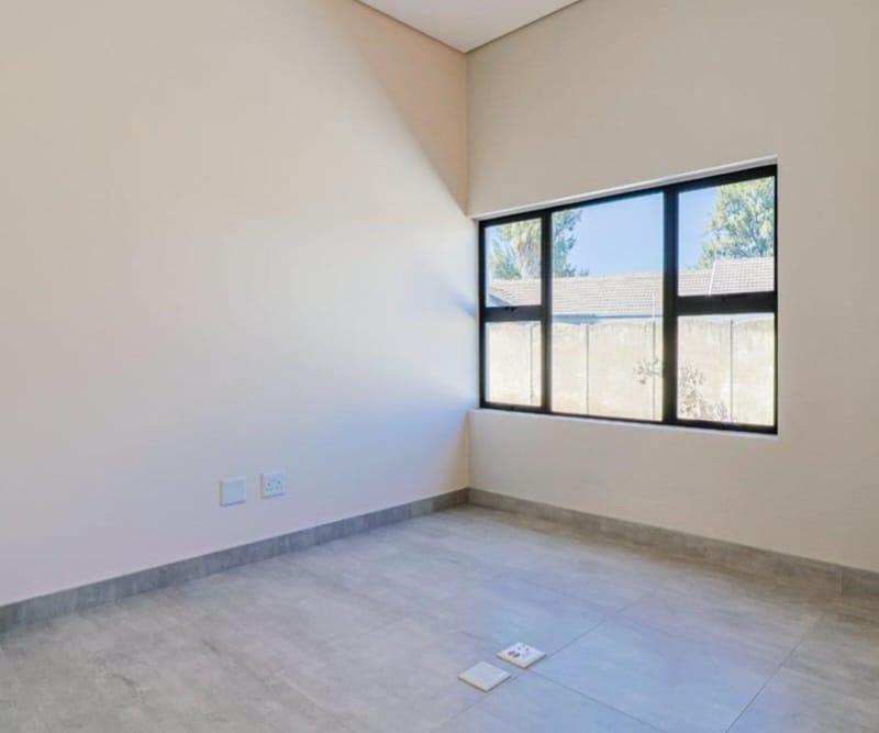 Commercial Property for Sale in Brackenhurst Gauteng