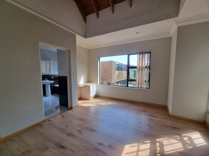 5 Bedroom Property for Sale in Meyersdal Gauteng