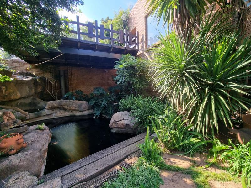 5 Bedroom Property for Sale in Meyersdal Gauteng