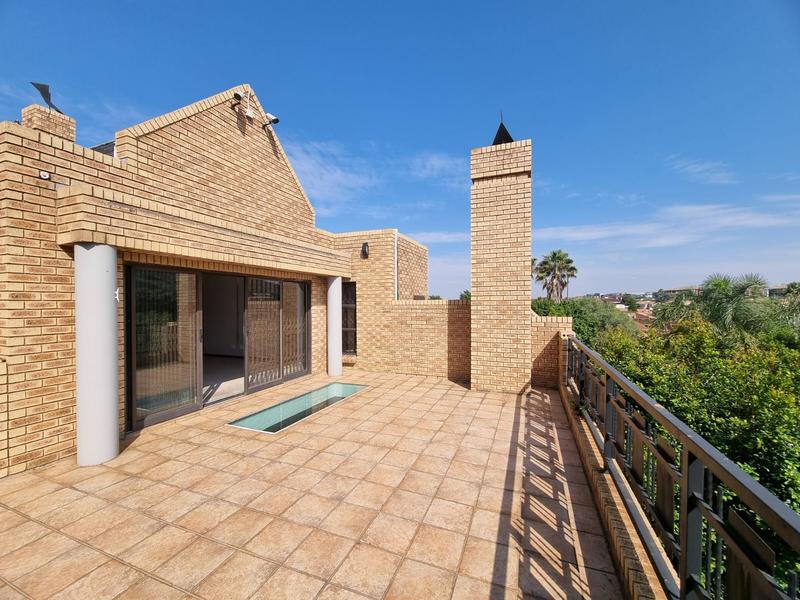 5 Bedroom Property for Sale in Meyersdal Gauteng