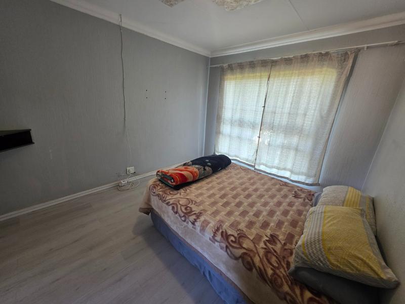 4 Bedroom Property for Sale in Eldorette Gauteng