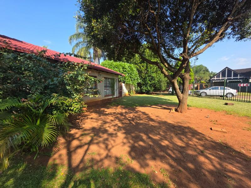 4 Bedroom Property for Sale in Eldorette Gauteng