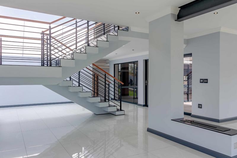 To Let 5 Bedroom Property for Rent in Copperleaf Estate Gauteng