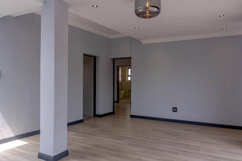 To Let 5 Bedroom Property for Rent in Copperleaf Estate Gauteng