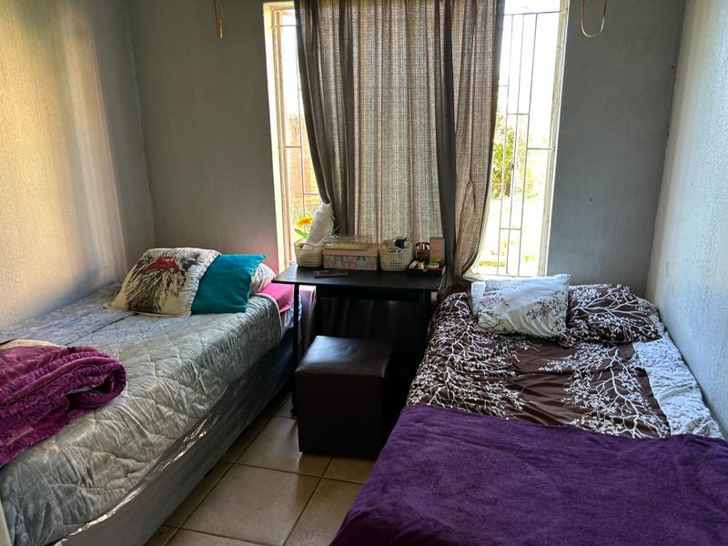 3 Bedroom Property for Sale in Die Hoewes Gauteng