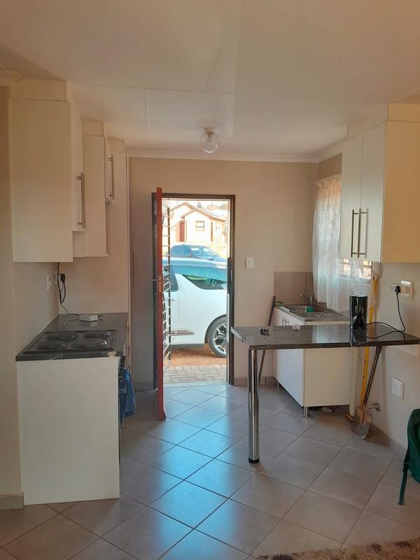 2 Bedroom Property for Sale in Wilfordon Gauteng