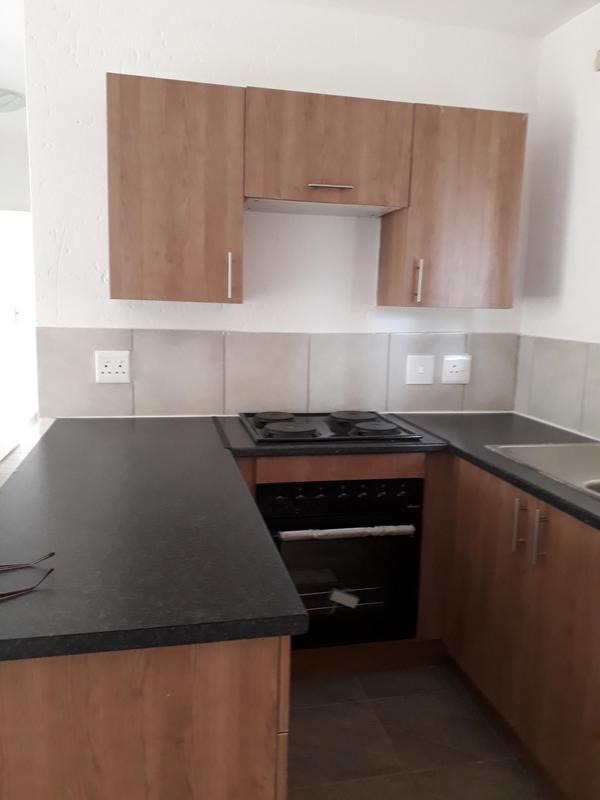 To Let 2 Bedroom Property for Rent in Groblerpark Gauteng