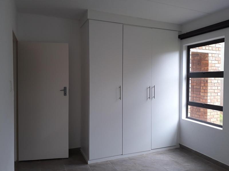 To Let 2 Bedroom Property for Rent in Groblerpark Gauteng