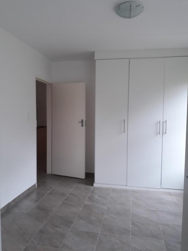 To Let 2 Bedroom Property for Rent in Groblerpark Gauteng