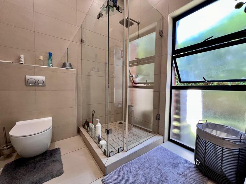 4 Bedroom Property for Sale in Midstream Ridge Gauteng