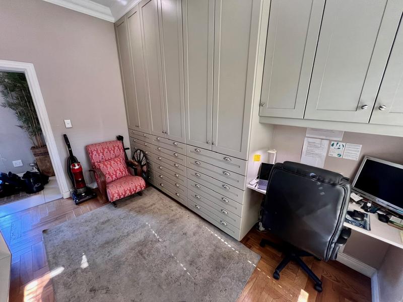 4 Bedroom Property for Sale in Midstream Ridge Gauteng
