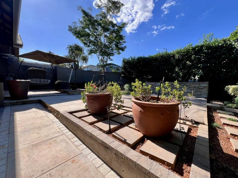 4 Bedroom Property for Sale in Midstream Ridge Gauteng