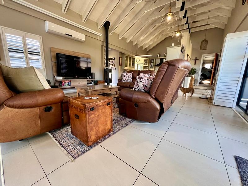 4 Bedroom Property for Sale in Midstream Ridge Gauteng