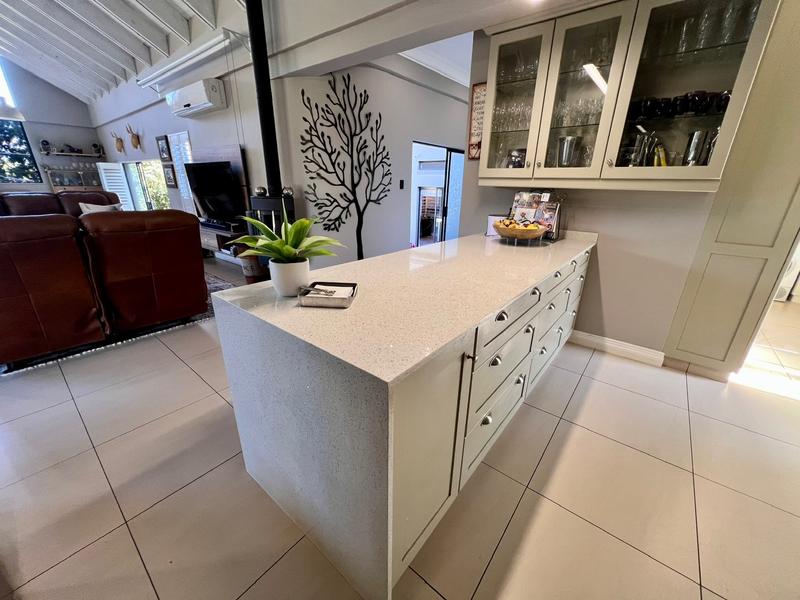 4 Bedroom Property for Sale in Midstream Ridge Gauteng