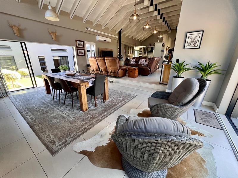 4 Bedroom Property for Sale in Midstream Ridge Gauteng