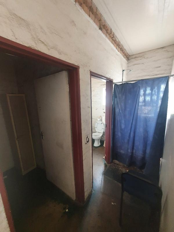 Commercial Property for Sale in Hennopspark Gauteng