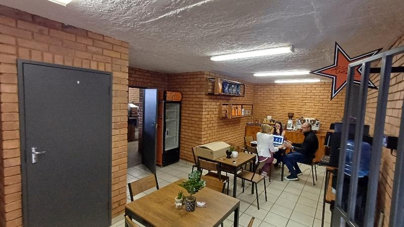 Commercial Property for Sale in Hennopspark Gauteng