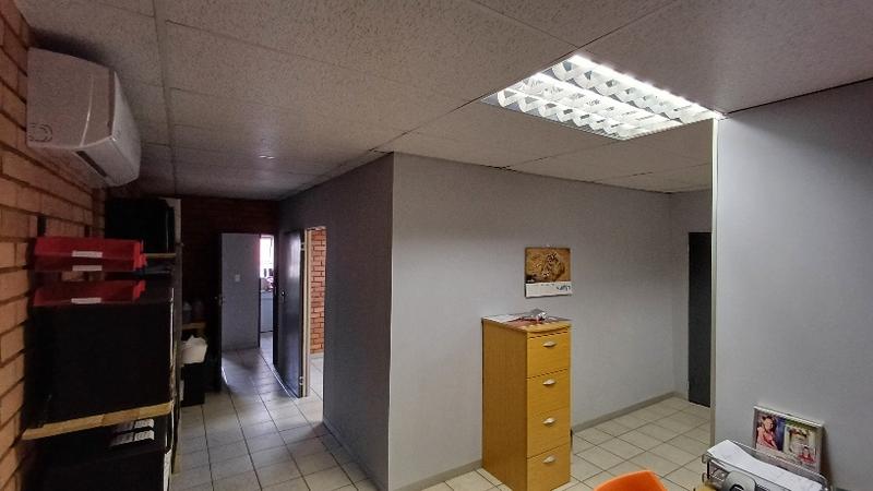 Commercial Property for Sale in Hennopspark Gauteng