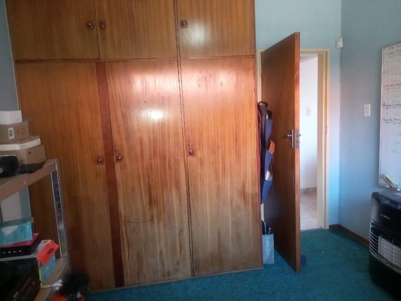 3 Bedroom Property for Sale in Bezuidenhout Valley Gauteng