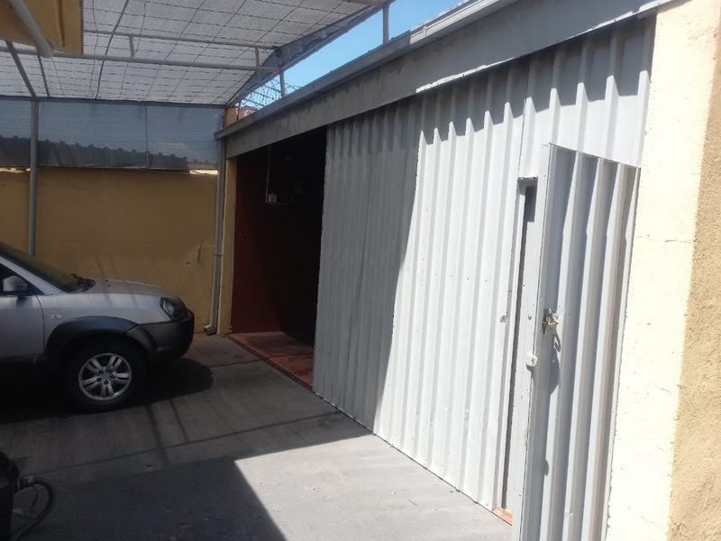 3 Bedroom Property for Sale in Bezuidenhout Valley Gauteng