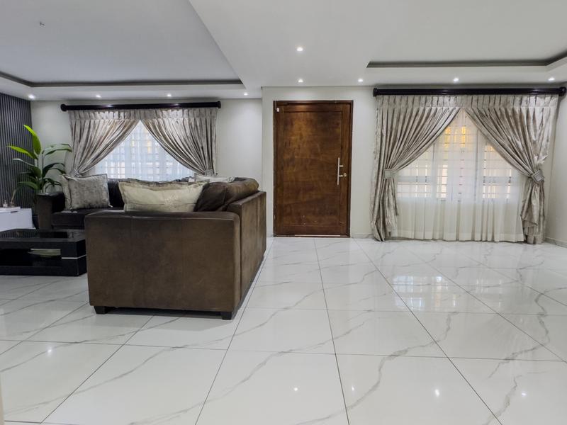 4 Bedroom Property for Sale in Kibler Park Gauteng