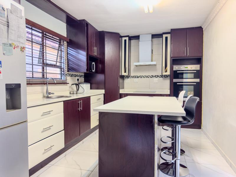 4 Bedroom Property for Sale in Kibler Park Gauteng