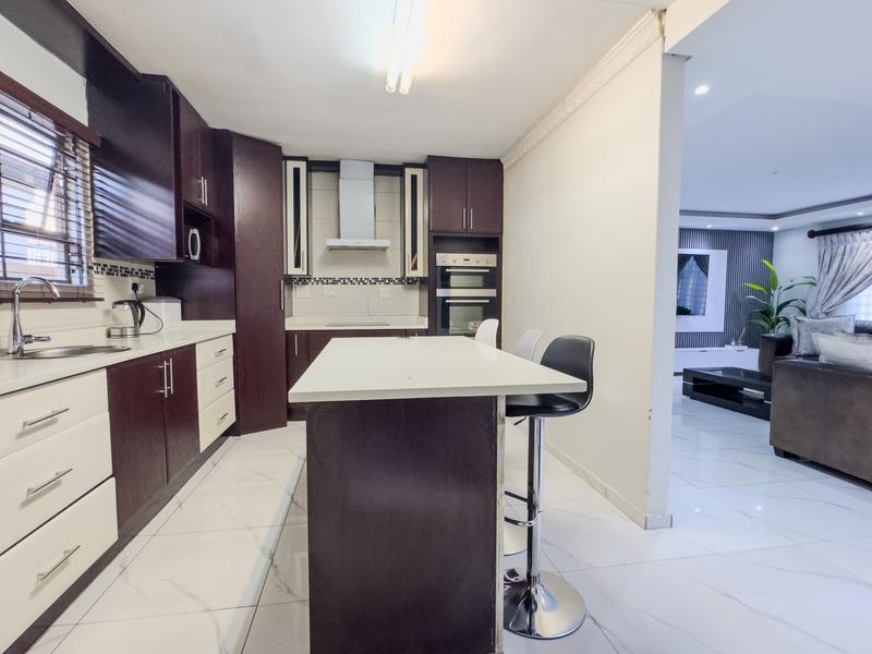 4 Bedroom Property for Sale in Kibler Park Gauteng