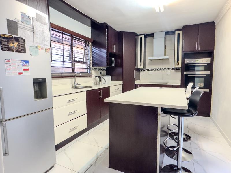 4 Bedroom Property for Sale in Kibler Park Gauteng