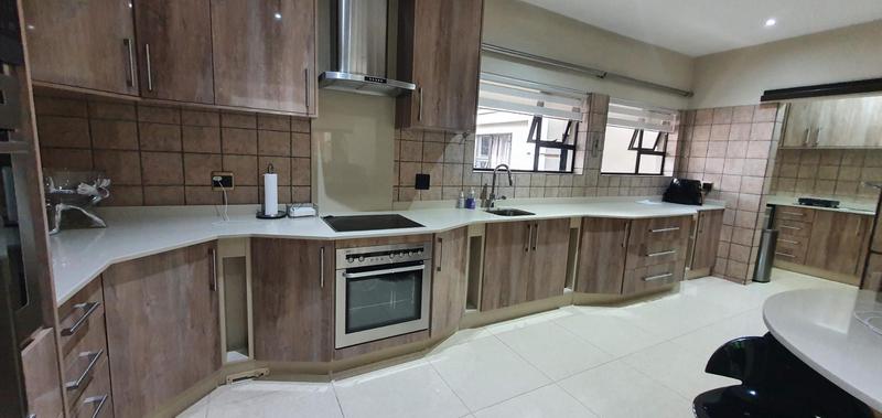 4 Bedroom Property for Sale in Cornwall Hill Gauteng