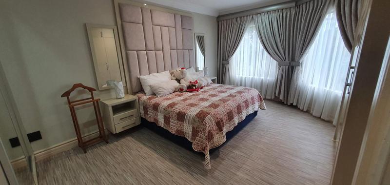 4 Bedroom Property for Sale in Cornwall Hill Gauteng