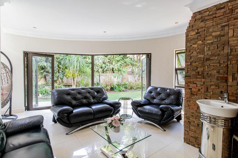 4 Bedroom Property for Sale in Cornwall Hill Gauteng