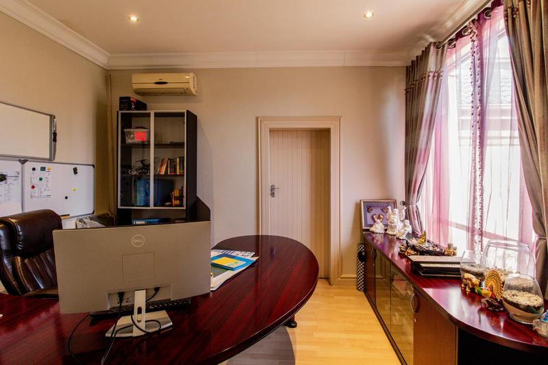 4 Bedroom Property for Sale in Cornwall Hill Gauteng