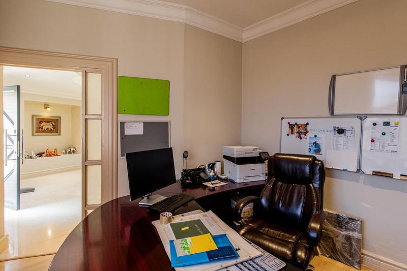 4 Bedroom Property for Sale in Cornwall Hill Gauteng