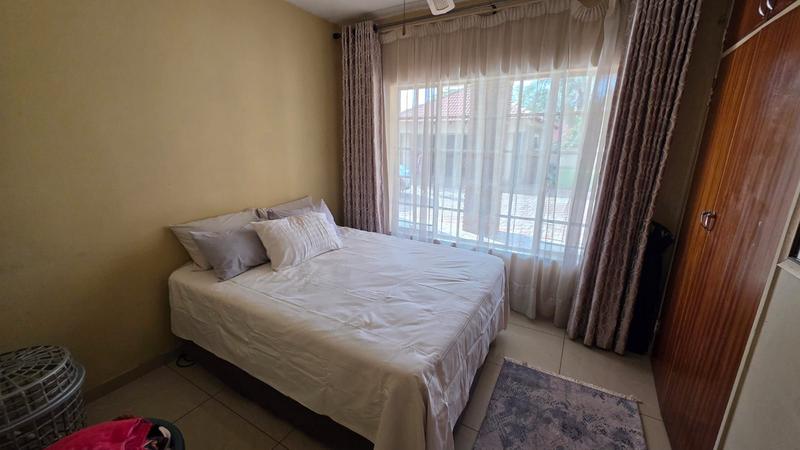 5 Bedroom Property for Sale in Doornpoort Gauteng
