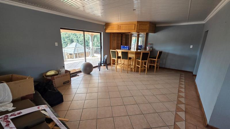 5 Bedroom Property for Sale in Doornpoort Gauteng